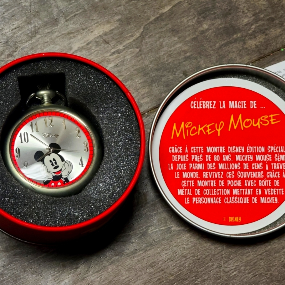 Disney Mickey Mouse Collectable Pocket Watch - Picture 2 of 4